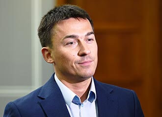 Слив: Дмитрий Басков давит на директора «Локомотива», чтобы он замолчал?