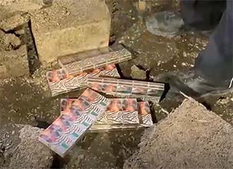 В Латвии обнаружили 3,5 млн. контрабандных сигарет, замурованных в арболитовые блоки
