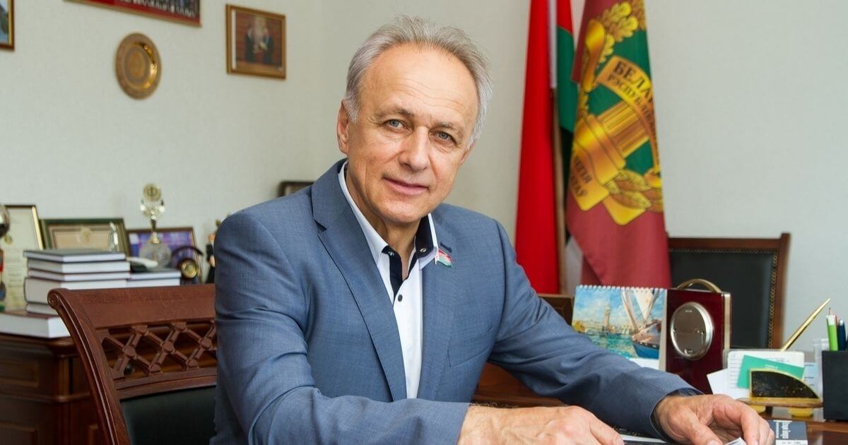 Старшыню Рэспубліканскай калегіі адвакатаў патрабуюць прыцягнуць да дысцыплінарнай адказнасці