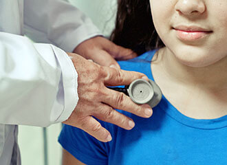 З Мінска паведамляюць пра масавае атручэнне дзяцей з ускладненнем на ныркі