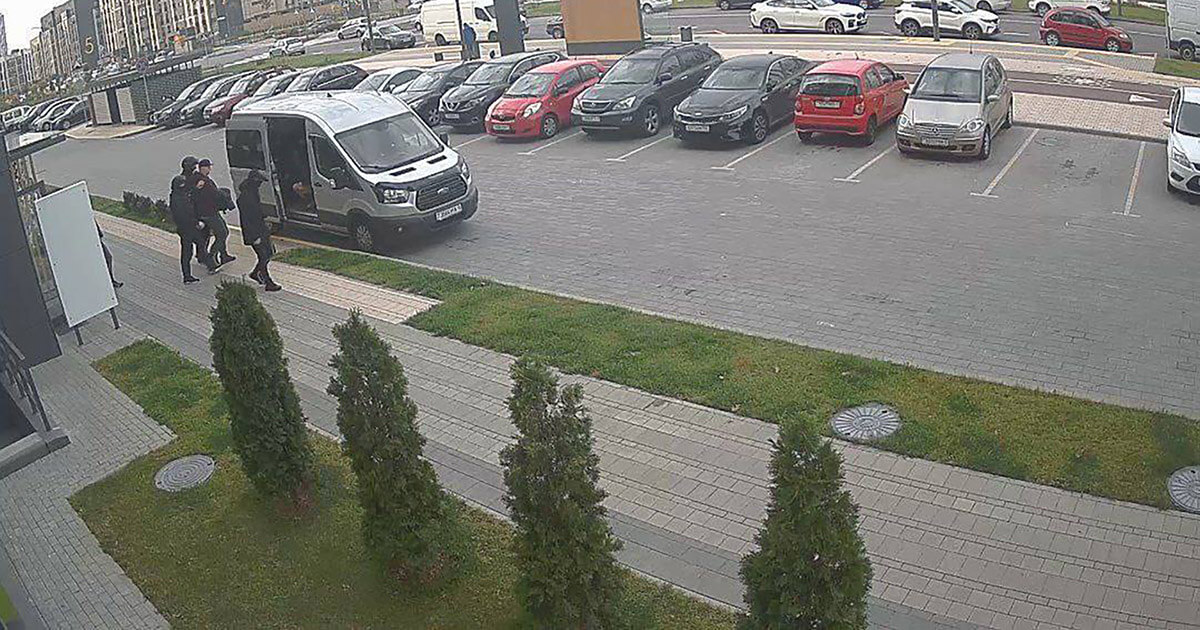 За каментары пра загінуўшага супрацоўніка КДБ затрымалі каля 50 чалавек