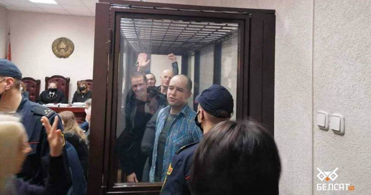 В Минском областном суде слушается дело анархистов. Им грозит до 20 лет тюрьмы