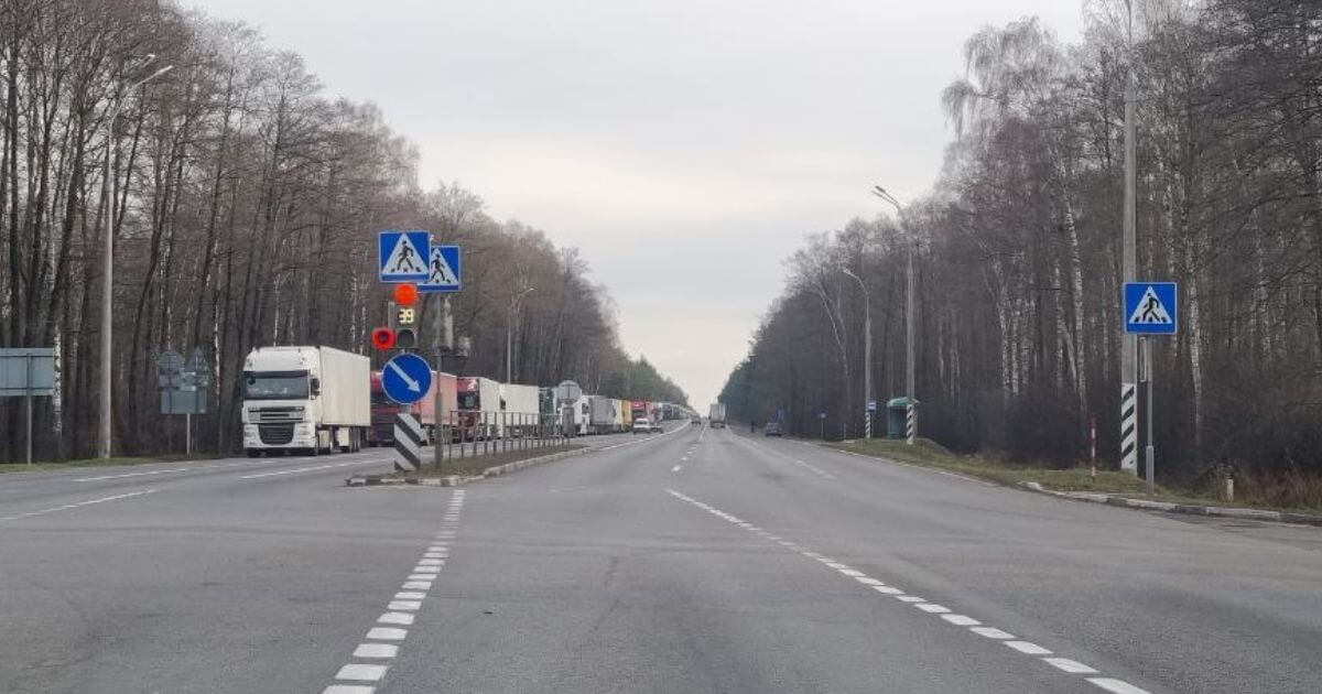 В Беларуси ввели обязательное пломбирование фур из Польши