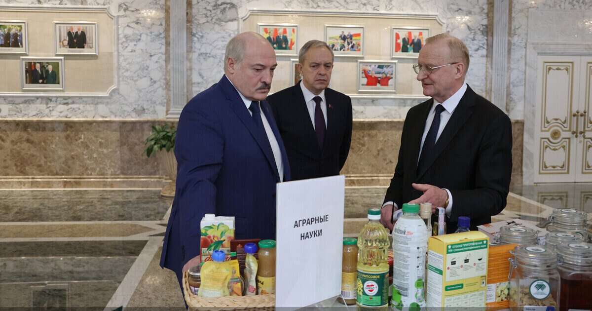 Lukashenka believes that he was chosen by time to ‘sculpt’ the state