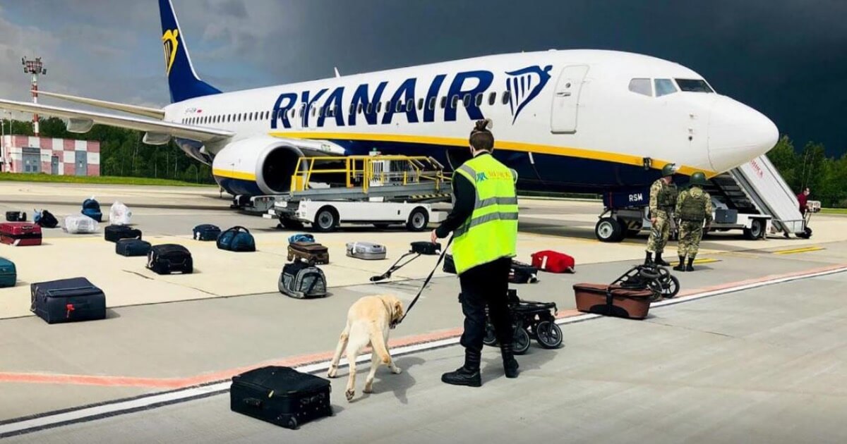 Пры прымусовай пасадцы Ryanair у Мінску ў дыспетчарскай быў супрацоўнік КДБ і кіраўнік «Белаэранавігацыі», якія давалі ўказанні, што казаць пілотам.