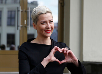 Kalesnikava sews jackets with pockets in the colony