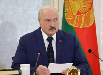 Lukashenka: Military doctors will go to Syria if they want to