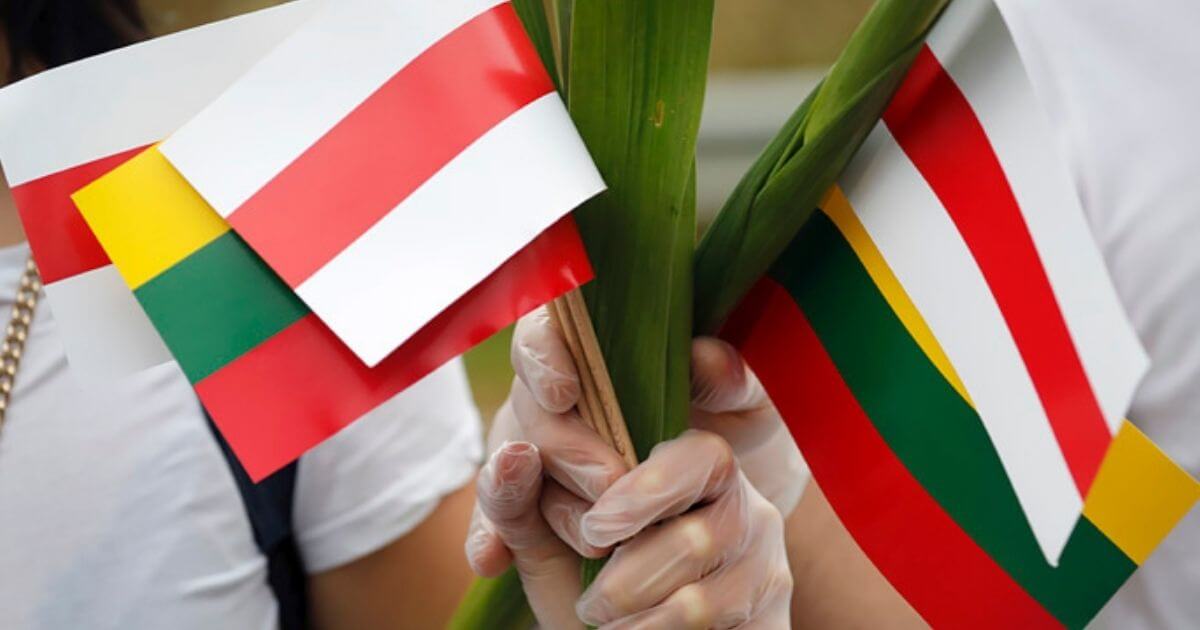 Как беларусам попасть в Литву на данный момент?