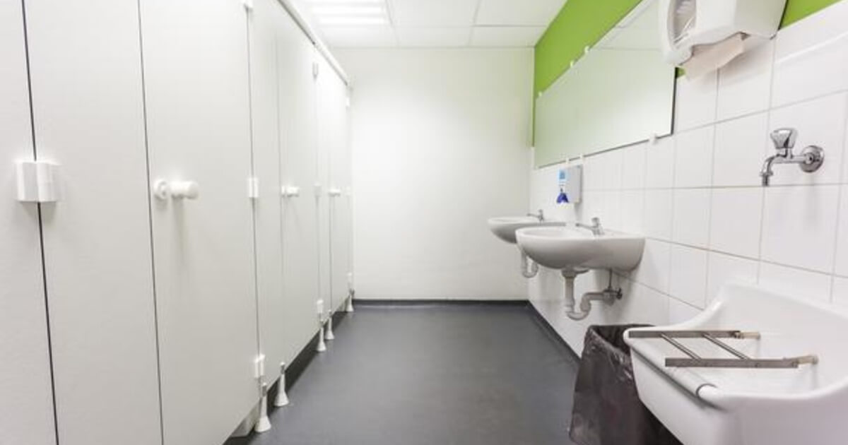 Воложинский райисполком после петиции граждан принял решение запланировать на 2023 год строительство общественного туалета