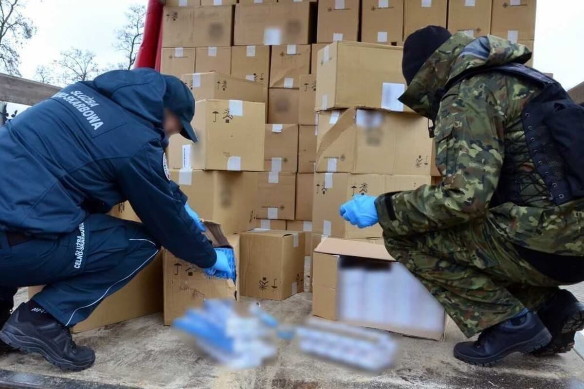 В Польше задержали контрабанду беларусских сигарет на более чем $2,3 миллиона