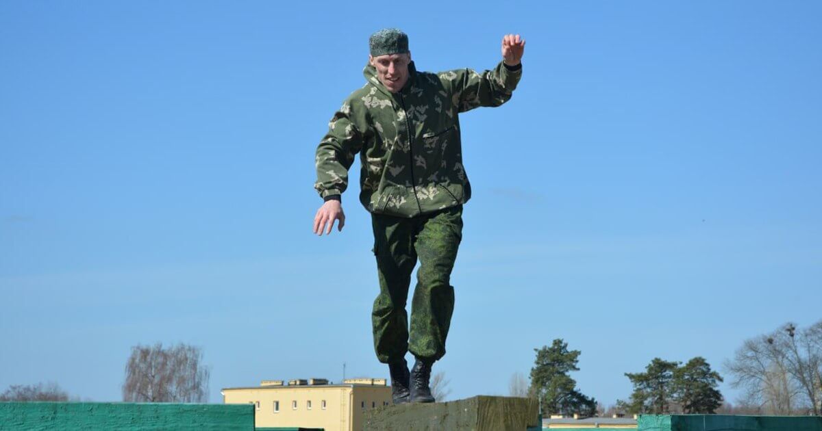 Обзор основных событий беларусской пропаганды о войне в Украине за 18 апреля от Гаюна