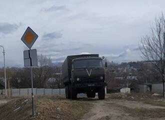 Up to 6 years in prison for a photo of a KamAZ truck with «V» mark