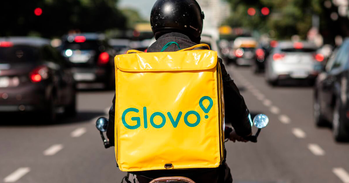 Сервис экспресс-доставки еды Glovo уходит из Беларуси