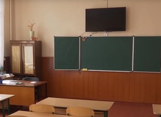 Уроки на базе ОМОНа и показательные аресты несовершеннолетних: как изменилась беларусская школа за последние 2 года?