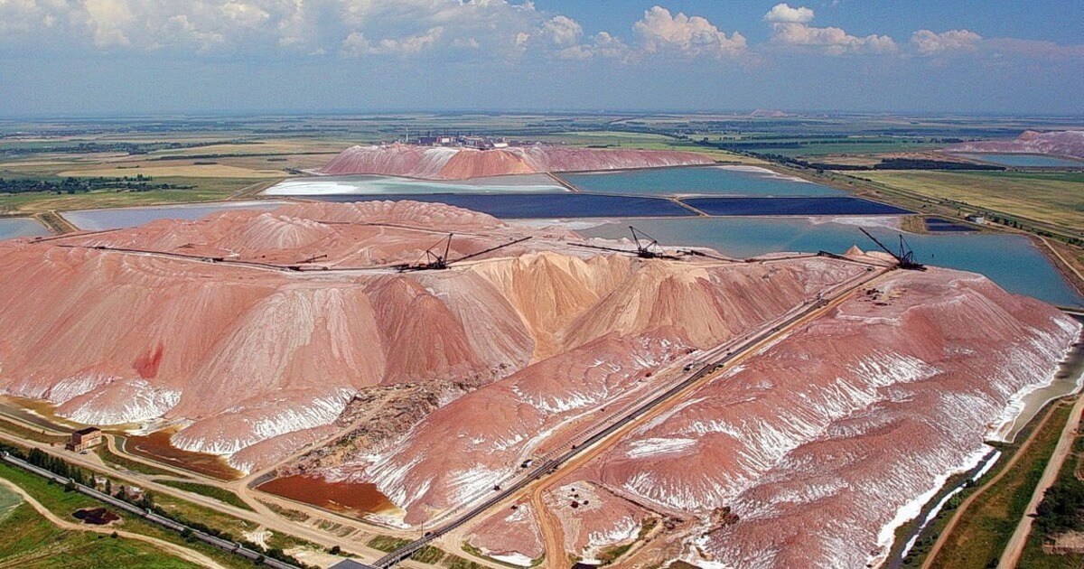 В РФ нет возможностей перевозить все 12 млн тонн беларусского калия в год