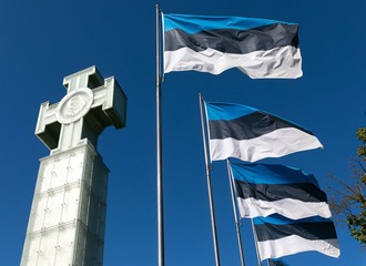 Эстония возобновит выдачу рабочих виз и ВНЖ беларусам