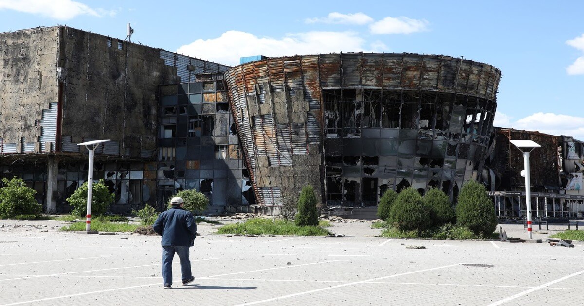 Лукашенко начал поставлять продукцию в оккупированный Мариуполь