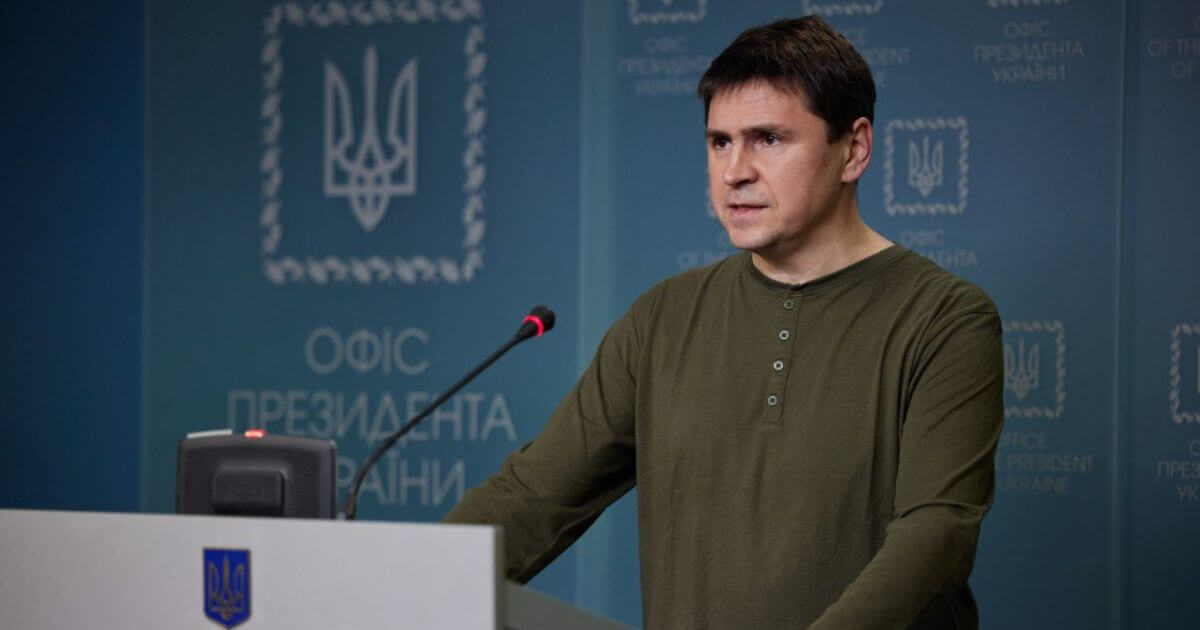 Фактчек: Слова Михаила Подоляка о Тихановской и беларусах не соответствуют действительности