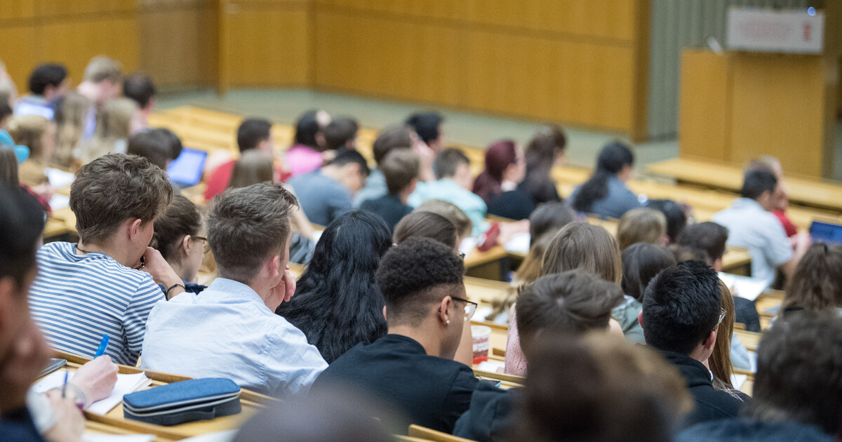 Three stories of Belarusian students facing discrimination in the Czech Republic