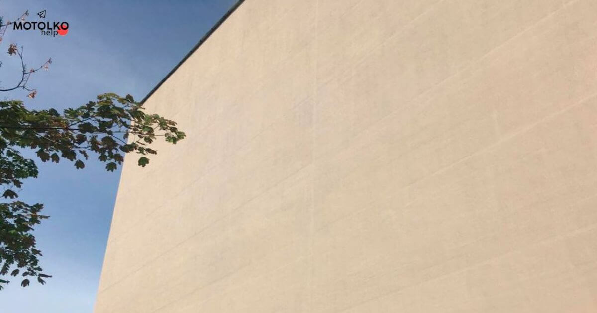 Уничтожен мурал Мити Писляка на ул. Железнодорожной в Минске