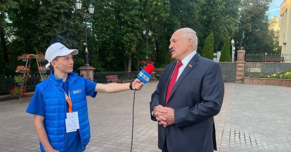 A trip of children to Belarus and an interview with Lukashenka caused a scandal in Latvia