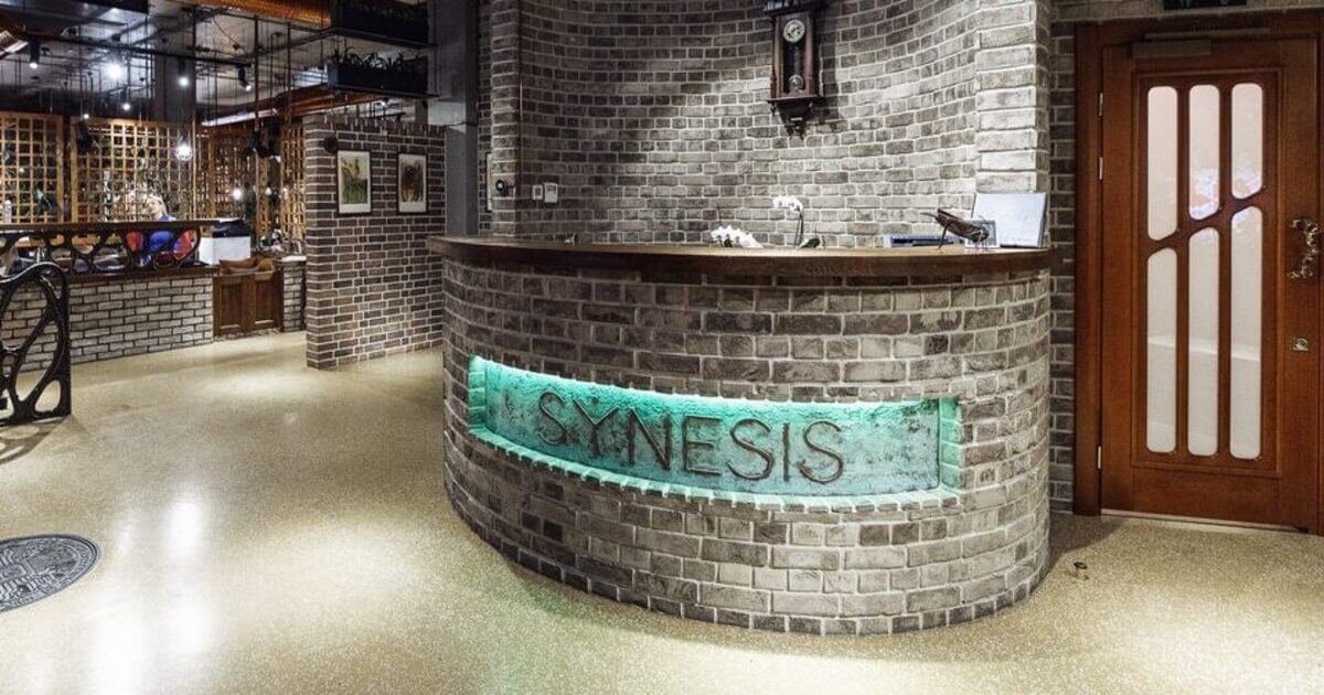 Директор подсанкционной компании, которая разработала ПО для распознавания лиц, свободно отдыхает в Литве