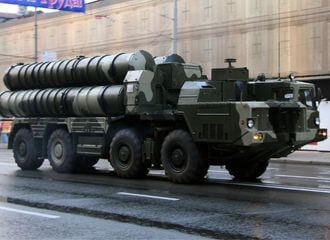 В районе Бреста наблюдается усиление военной активности: C-300, Грады и САУ