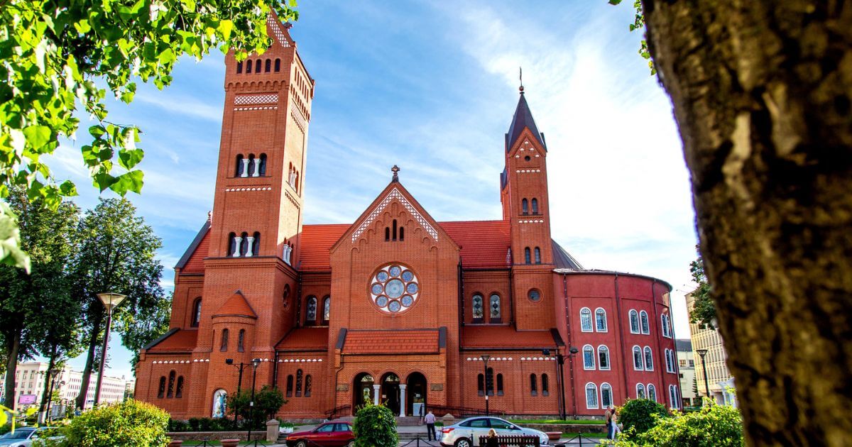 Не только Красный Костёл: договора аренды разорваны минимум с 4-мя костёлами в Беларуси