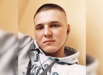 Былога палітвязня Юрыя Касцюка, якому сабралі грошы на квіток у Варшаву, экстрадавалі з Расеі ў Беларусь