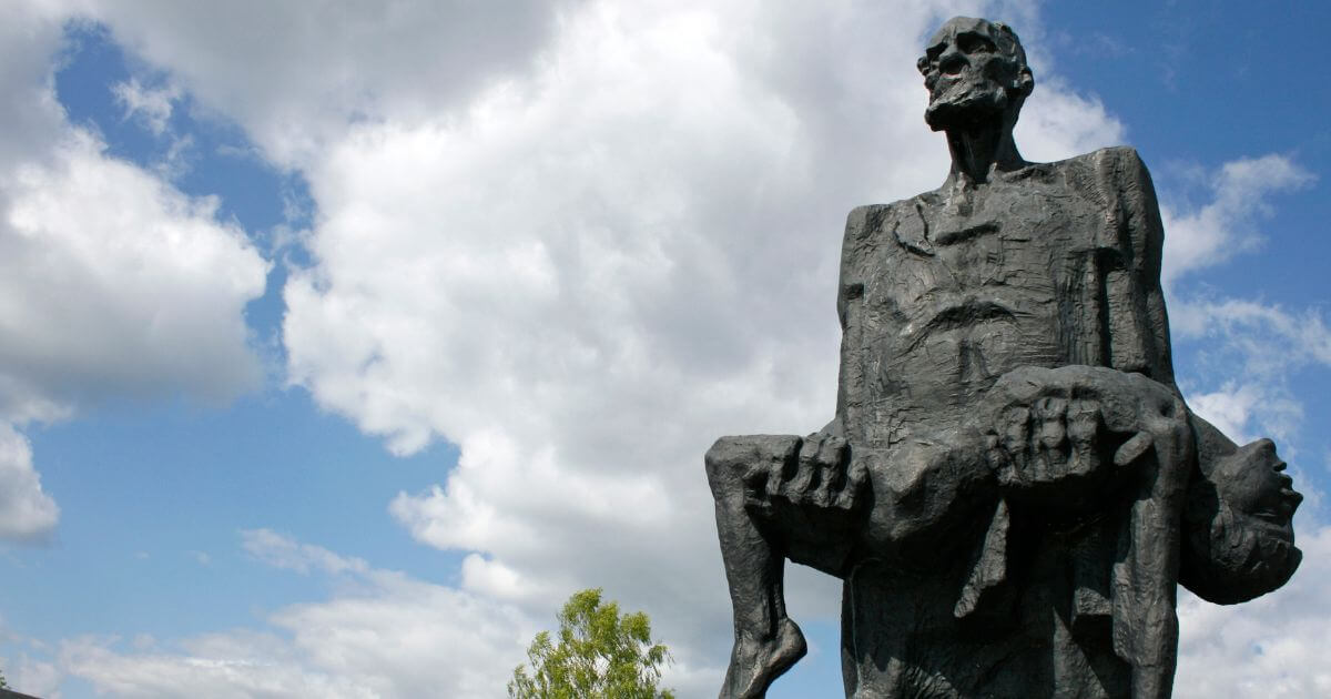 Лукашенко сегодня приедет в Хатынь