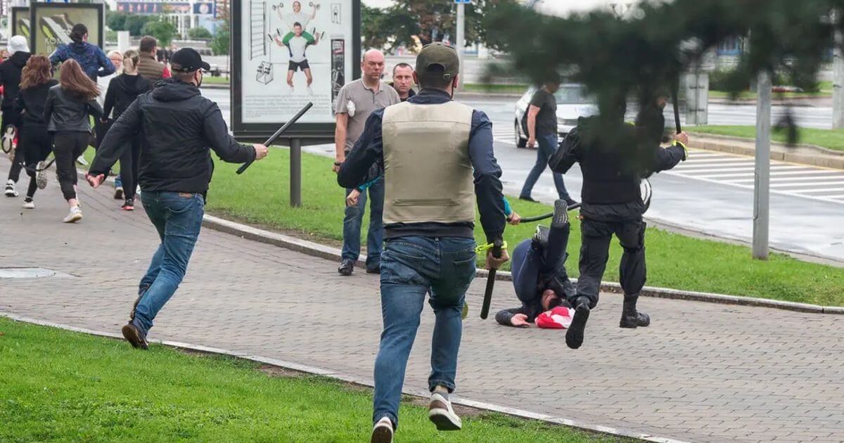 Мнение. «Ник и Майк» – про ЧКБ, независимые медиа и хунту, которая лжёт всегда