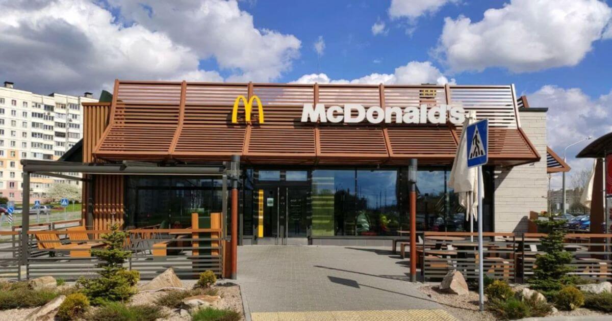 Наша Ніва: Макдональдс застаецца ў Беларусі, уладальніку сеткі забаранілі змяніць франшызу