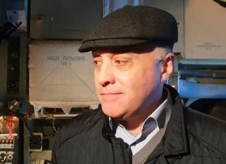 Макей, Хренин и Вольфович вместе провели 6 часов в самолёте, где вместо туалета стоит ведро