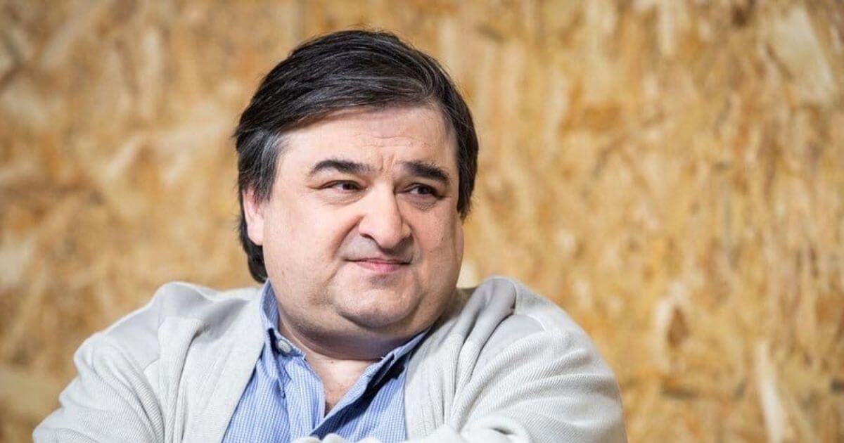 Задержан известный репетитор и преподаватель Евгений Ливянт