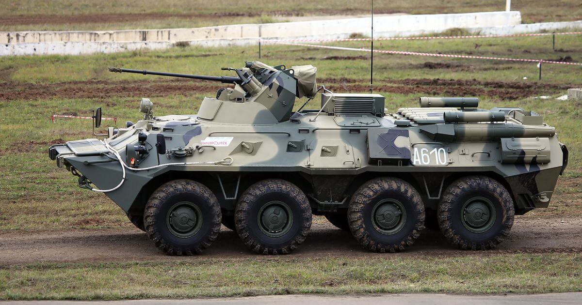 ВС РБ получили новую партию российских бронетранспортеров БТР-82А