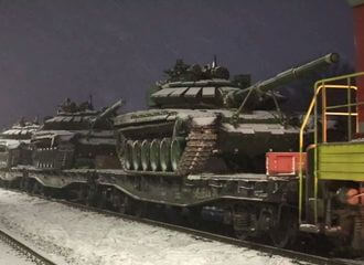 В Беларусь из РФ перебросили ещё один эшелон с техникой и личным составом ВС РФ