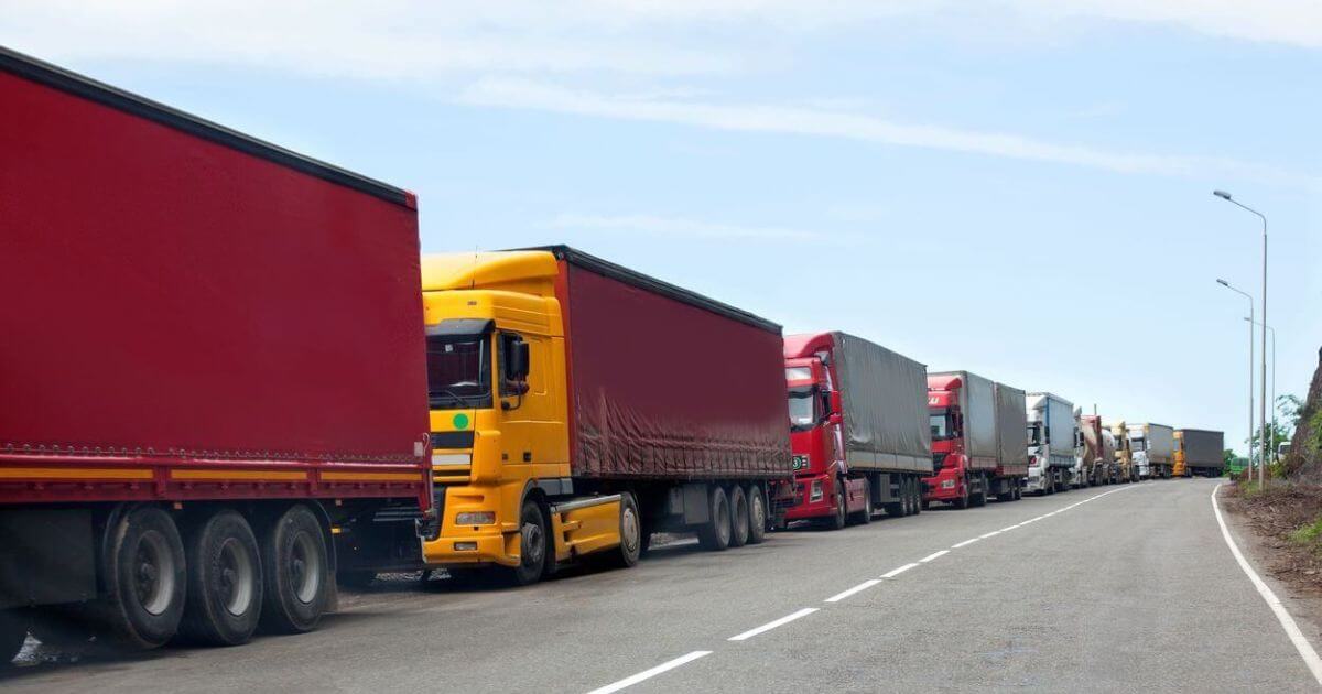 В Беларусь ограничивается въезд польских грузовиков