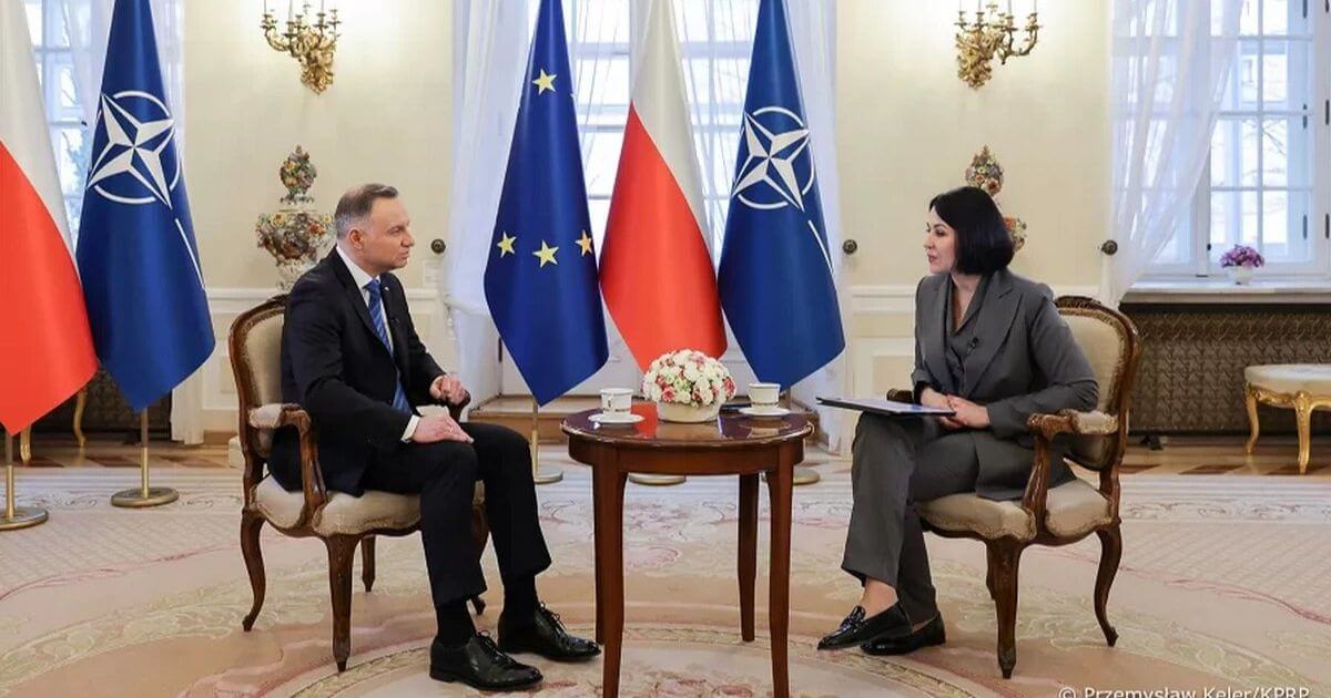 Дуда: Лукашенко понимает, что вступление в войну будет означать для него конец, потому что народ, практически в полном составе пойдет против него