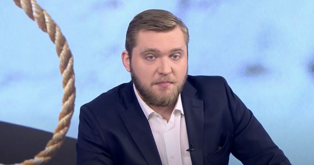 YouTube в третий раз удалил канал Азарёнка