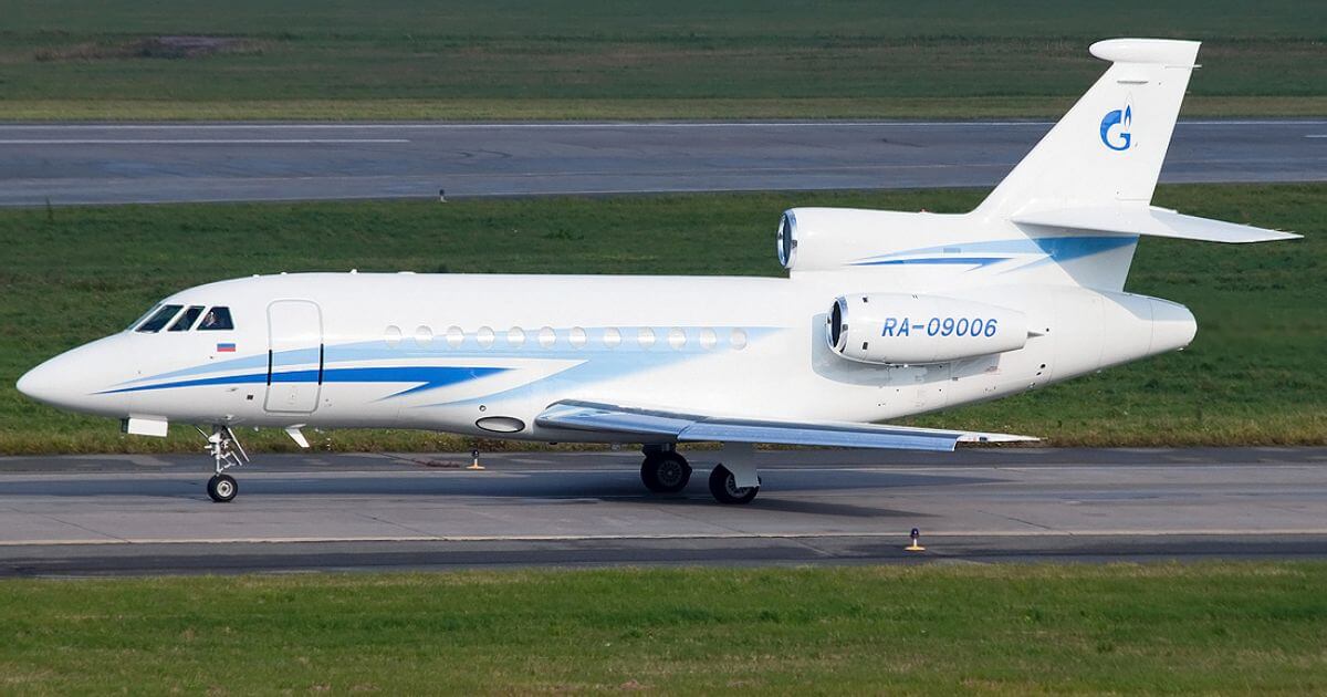 Утром в Беларусь прилетели два бизнесджета Газпрома