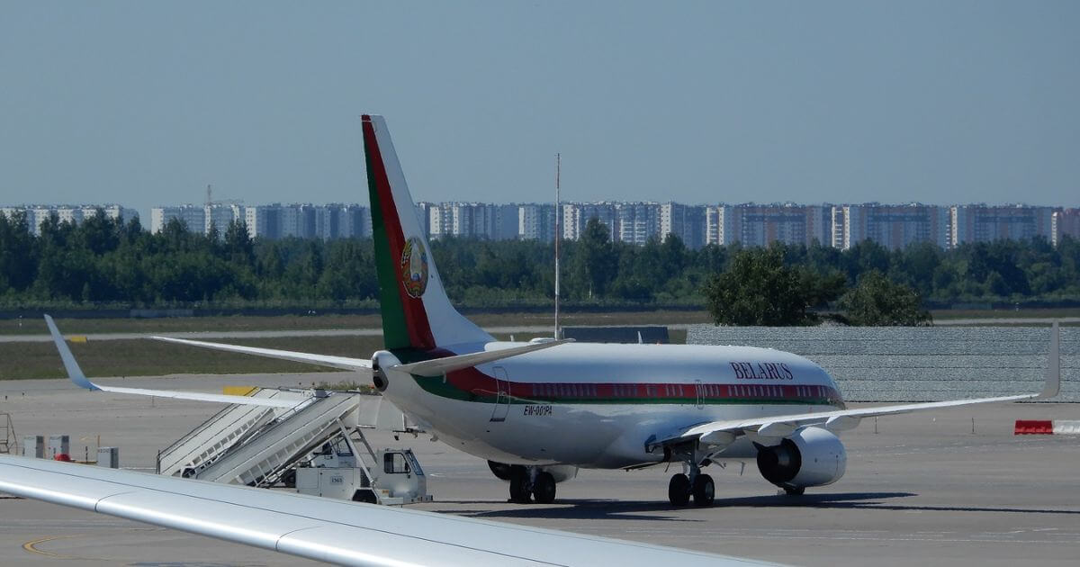 Борт Лукашенко, который попал под санкции США, продан Ирану?