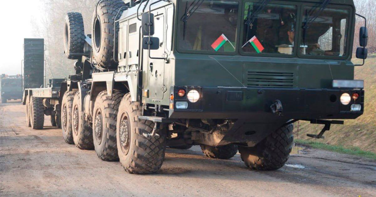 Новые автопоезда МЗКТ применялись в ходе проверки боевой готовности