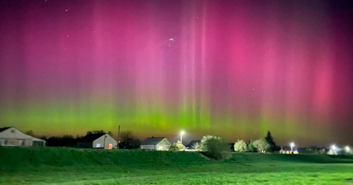 Вечером 23 апреля над Беларусью видели полярное сияние