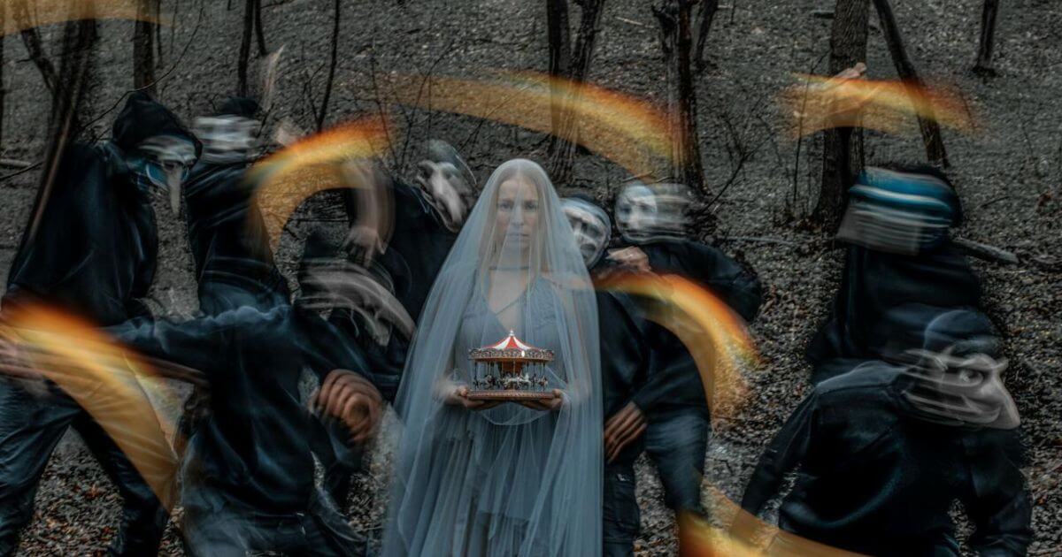 «Захватывающий готический нуар от одной из самых смелых театральных трупп мира»: В Лондоне состоится мировая премьера спектакля Беларусского Свободного театра «Дикая охота короля Стаха»