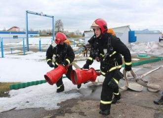 У Мінску праверылі боегатоўнасць падраздзяленняў па ліквідацыі разліву аміяку пры ДТЗ