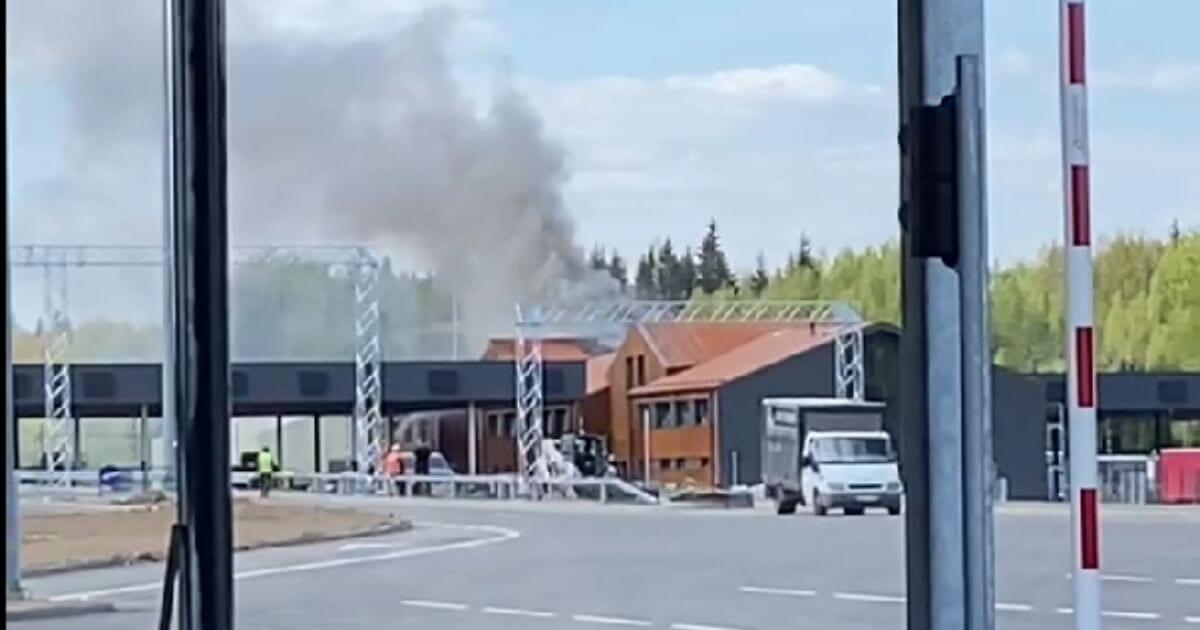 Временно закрыт погранпереход Мядининкай на границе Беларусь — Литва: там был пожар