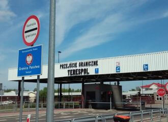 Остановлено движение на погранпереходе Тересполь-Брест: россиянин пытался прорваться через границу