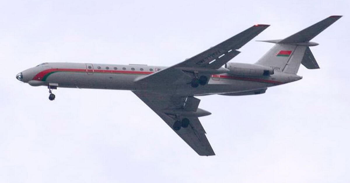 В ВВС РБ появился первый самолет с туалетом на борту