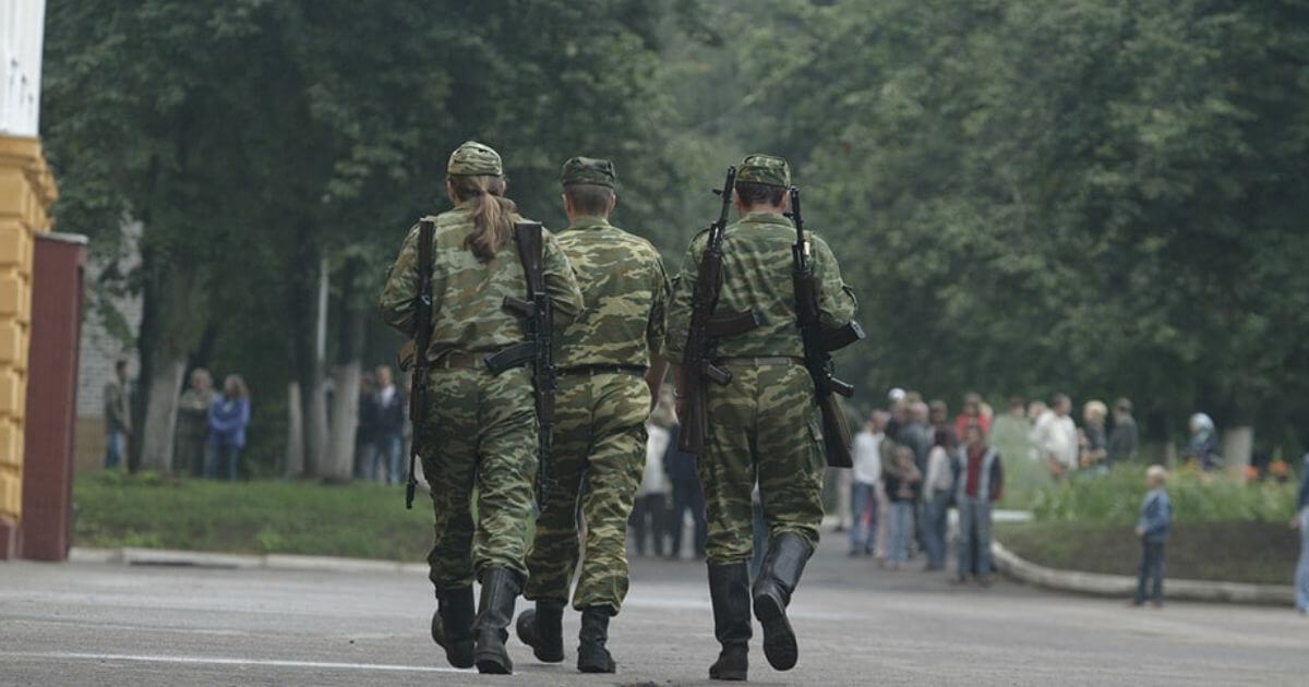 Какое оружие есть в арсенале территориальных войск Беларуси?