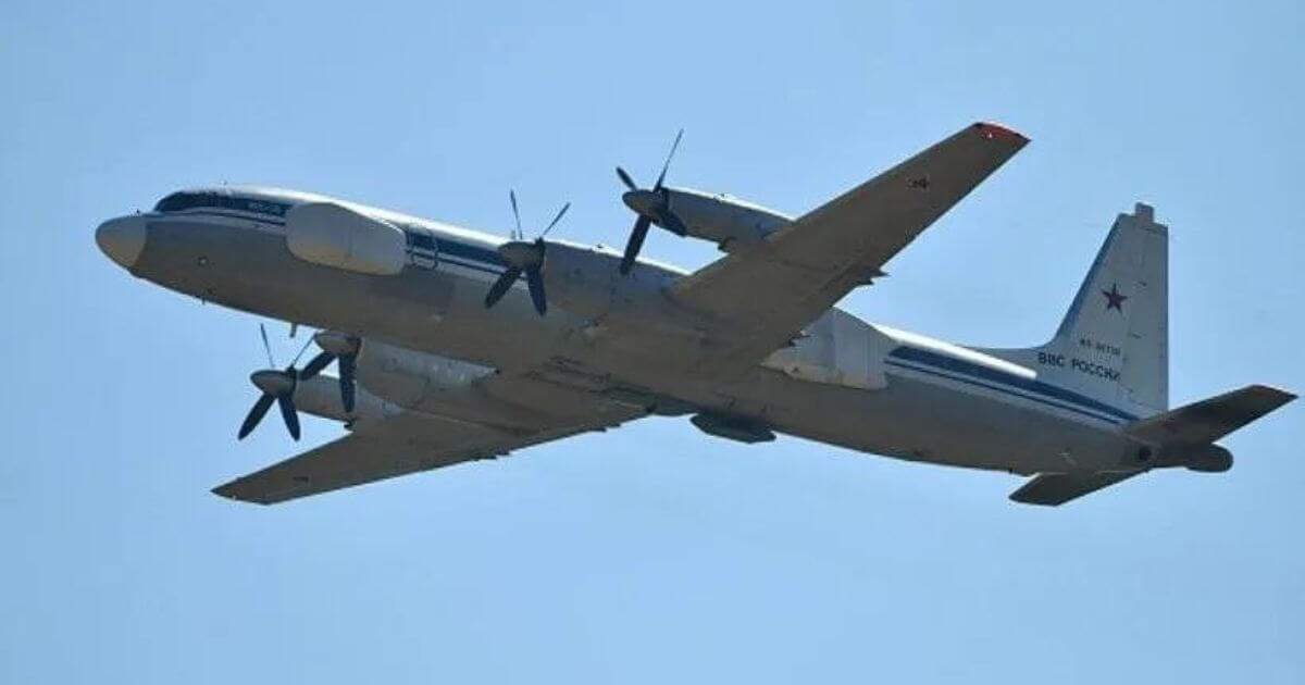 В Беларусь прилетел самолет Ил-22ВПУ ВКС РФ